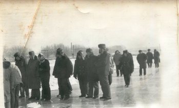 开展冰下增氧越冬鉴定会专家室外考察 开展冰下增氧越冬鉴定会专家室外考察